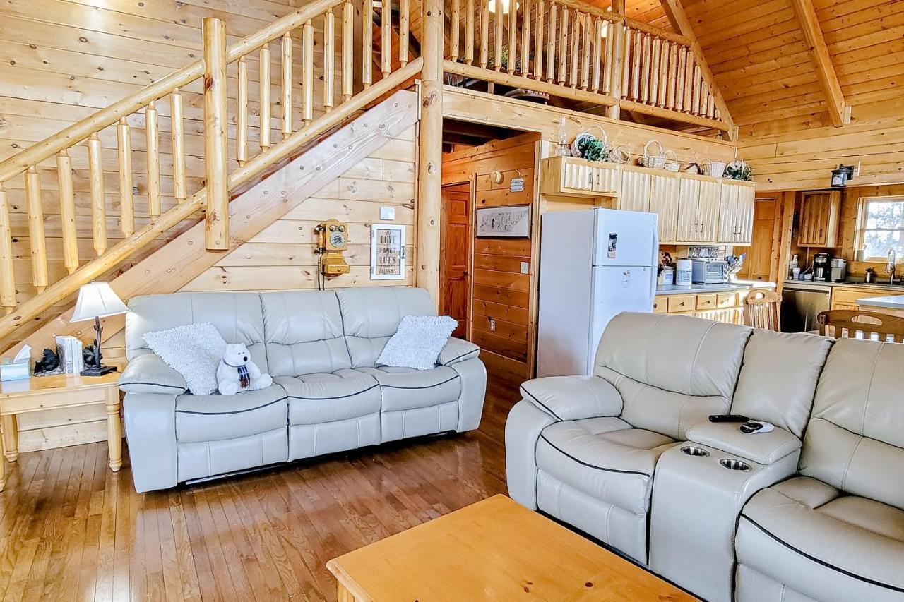 Lazy Bear Lodge Sevierville Eksteriør bilde